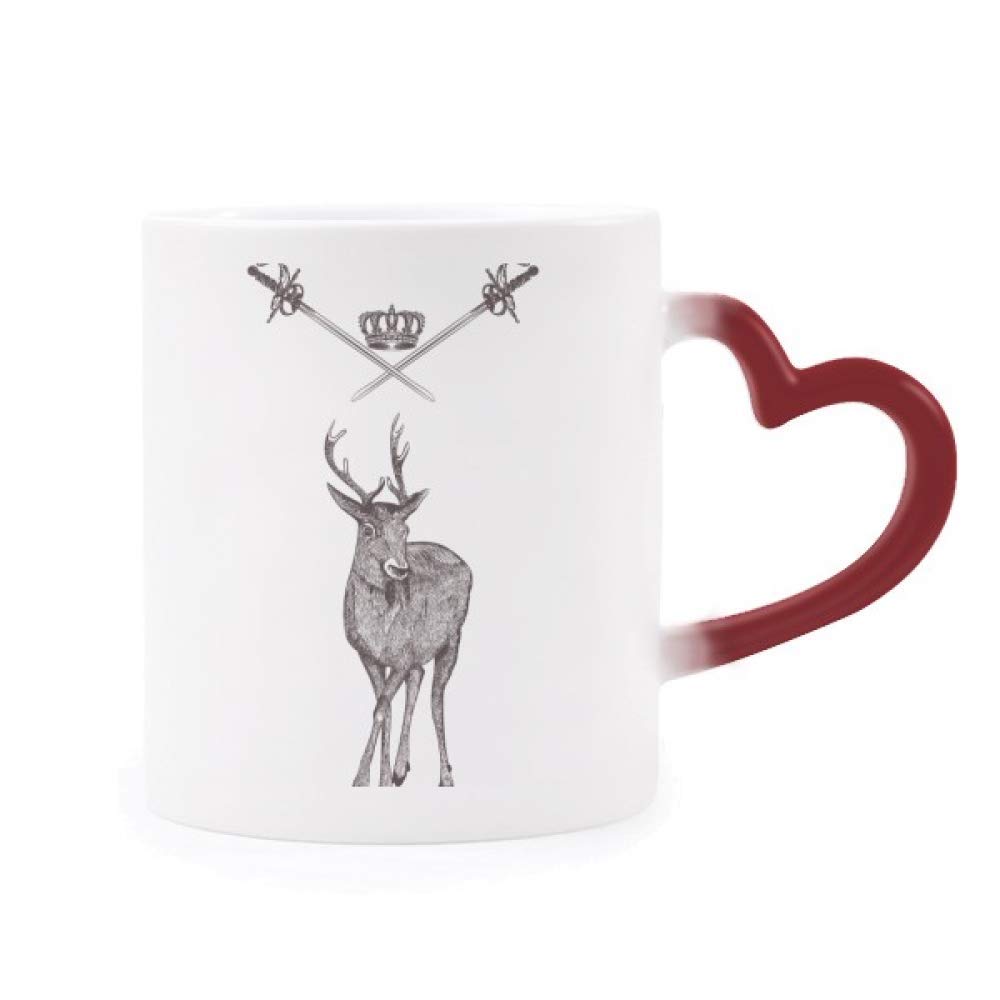 Taza sensible al calor con corona de ciervo para cafés relajantes en la oficina