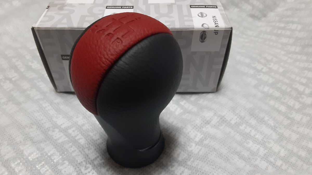 Amazon.co.jp: フェアレディZ Z34 50th 限定 黒赤レザー シフトノブ 本  