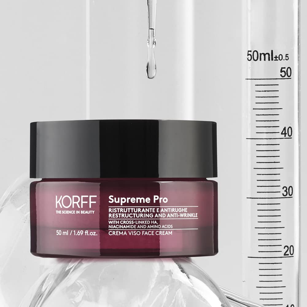 Korff Supreme Pro krem do twarzy, odnawiający i przeciwzmarszczkowy, z kwasem hialuronowym, do wszystkich rodzajów skóry, opakowanie 50 ml