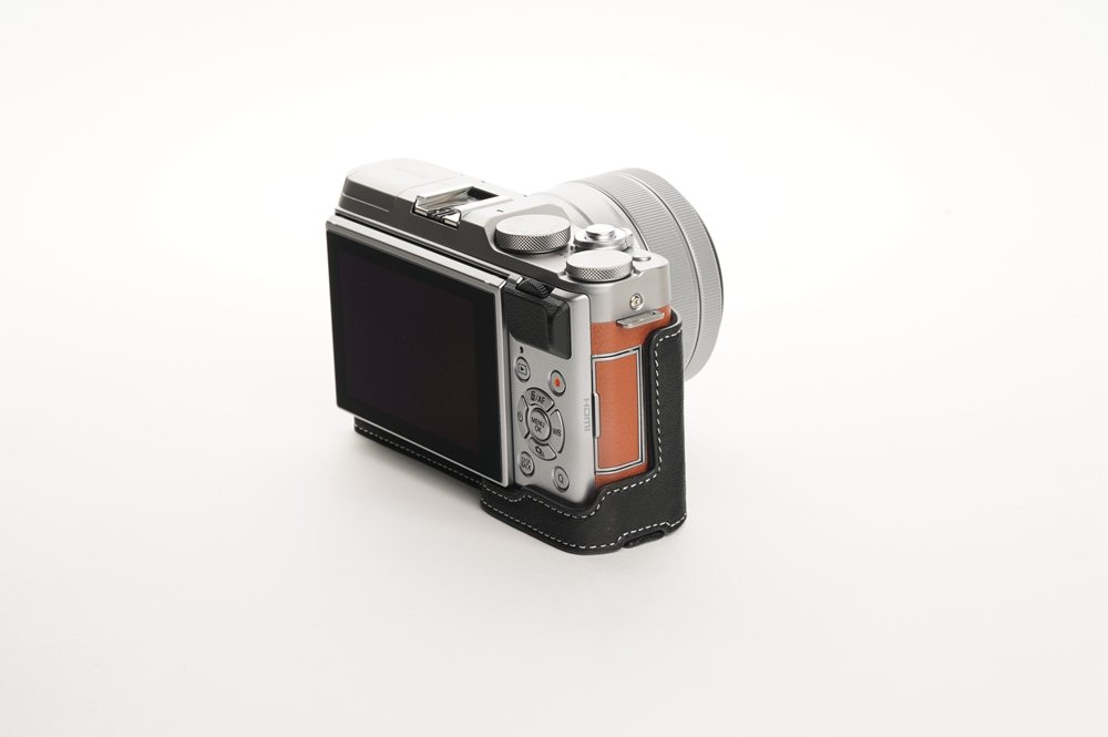 Amazon.co.jp: Fuji xa5ケース、Bolinusハンドメイド本革レザー半分