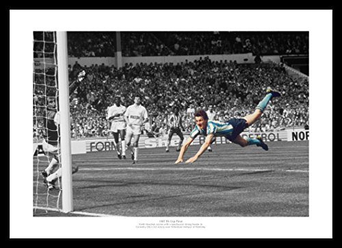 Framed Keith Houchen Coventry City 1987 FA Cup Final Spot Colour Photo Memorabilia