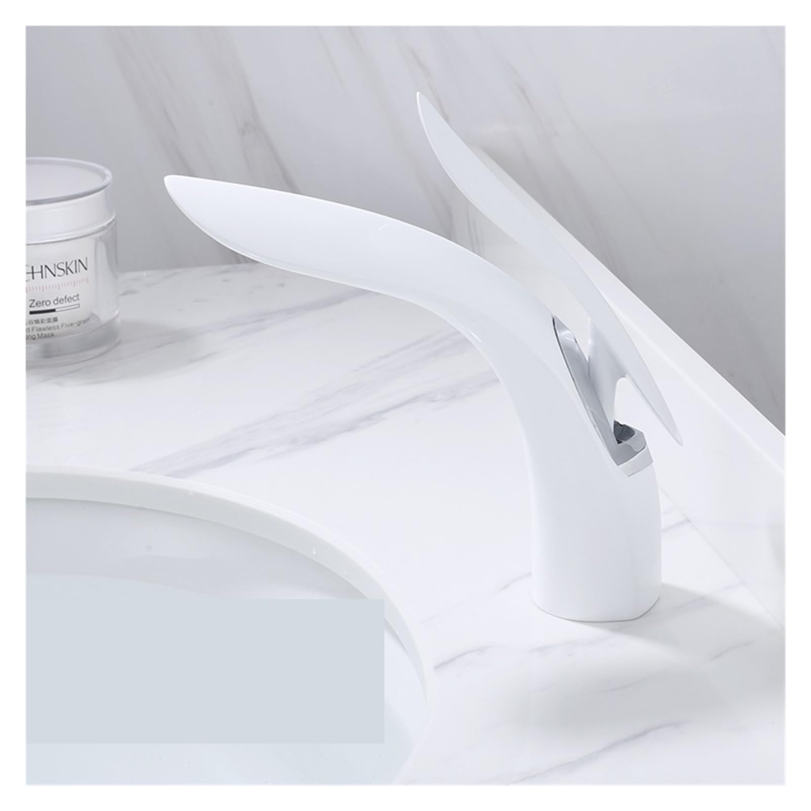 Mitigeur cascade blanc résistant au calcaire pour lavabo de salle de bain