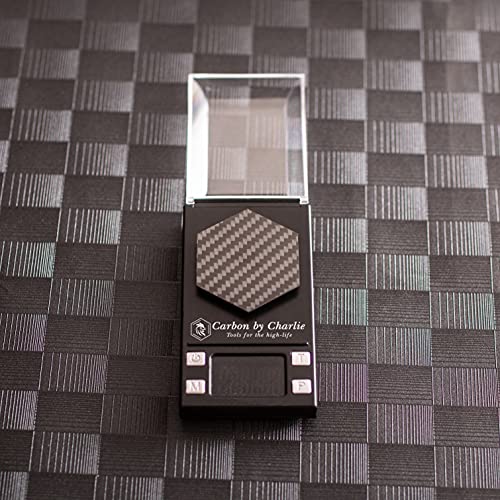 Báscula digital mini Carbon By Charlie plataforma fibra de carbono miniatura 3