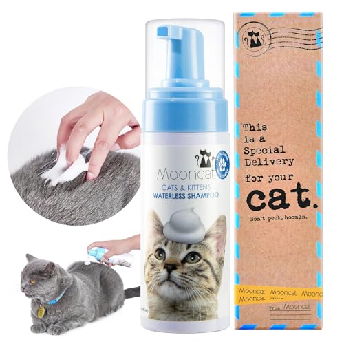 Mooncat Waterless Cat Shampoo, 100% Licking Safe & Vet Approved No Rinse Dry Bath Foam - Gentle Deodorizer for Short Haired Cats, Seniors & Kittens - Soothes Sensitive Skin, Reduces Dander & Odor