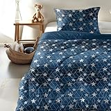 Durable et économique : Le Zelesta Kiddybed est non seulement confortable, mais aussi durable. En combinant la couette et la housse en une seul produit, nous réduisons la nécessité de produire des textiles supplémentaires, ce qui est bénéfique pour l'environnement. De plus, le Kiddybed est conçu pour durer, vous permettant d'économiser de l'argent non seulement sur l'achat de housses, mais aussi sur l'achat de plusieurs couettes par saison.