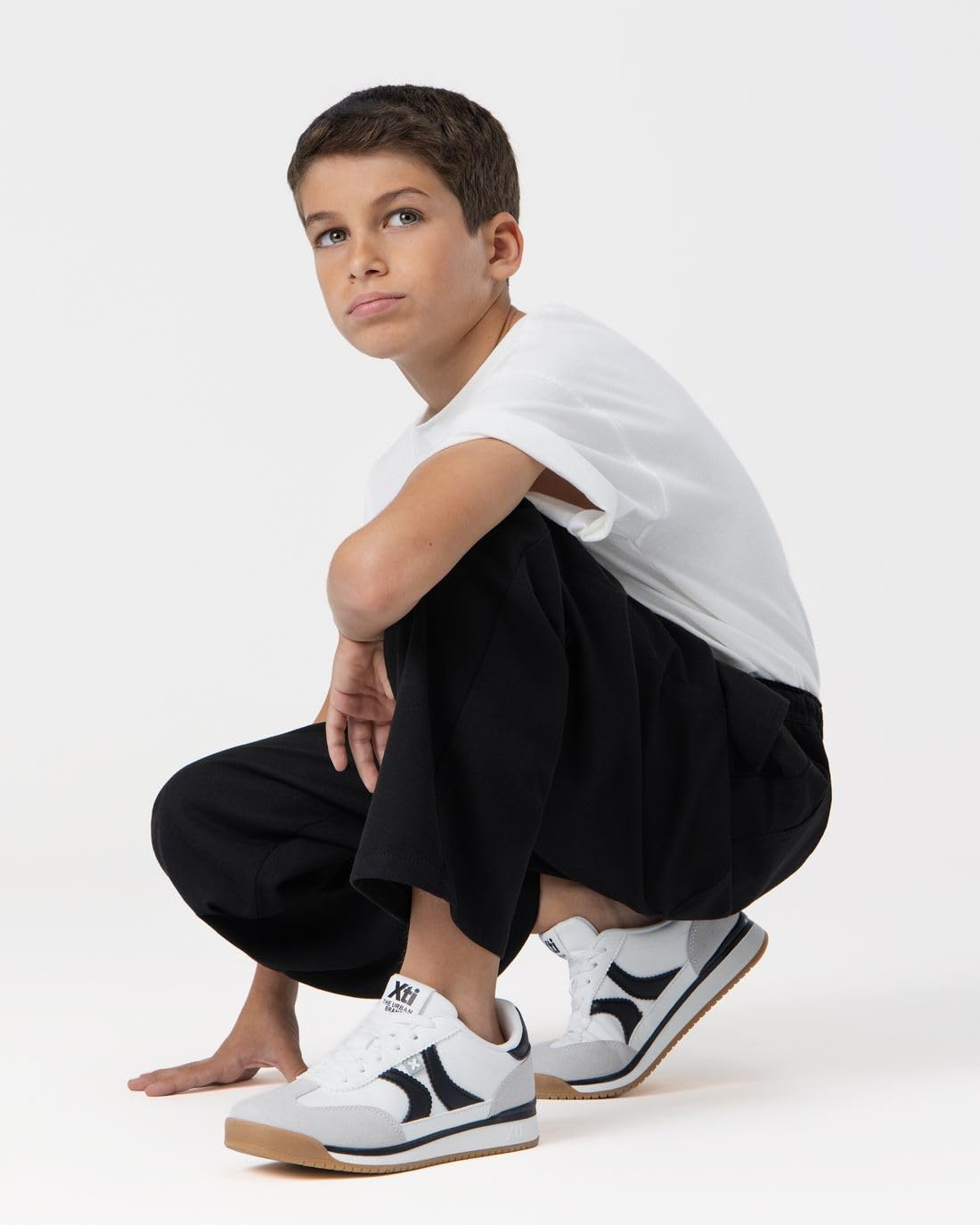 XTI - Zapatilla Niño - Calzado Cómodo y Versátil - Moda Casual