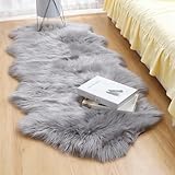 Faux Lammfell Schaffell Teppich 60x120 cm, Lammfellimitat Teppich Flauschiger Weicher Fell Teppiche Longhair Fell Lammfellimitat Carpet für Stühle Sofa Schlafzimmer Kinderzimmer (Grau, Unregelmäßig)
