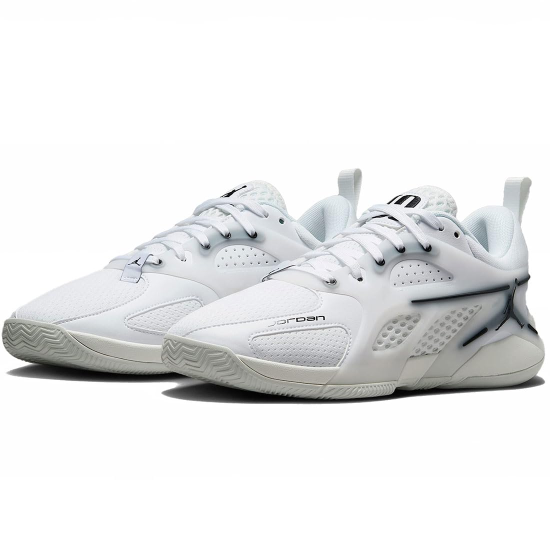 ジョーダンエアーシリーズPF バスケットボールシューズ ブラック/ホワイト NIKE（ナイキ） ジョーダン エアー シリーズ PF バスケットボール