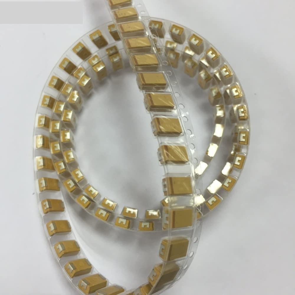 500 PZ/LOTTO 1206 SMD Tantalio Condensatore 16 V 10 UF A Tipo 10% di Precisione Passive Components