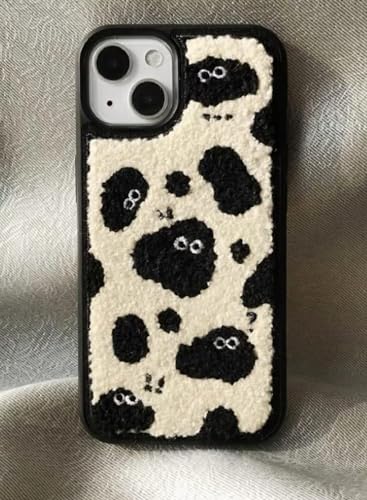 【Kunyehdo】 スマホケース iPhone 15 ケース カバー 対応 iPhoneケース ぬいぐるみ かわいい 乳牛柄 牛柄 アニマル柄 韓国 おしゃれ もこもこ ふわふわ キャラクター 刺繍 模様 お洒落 おしゃれ アニメ 可愛い iphoneカバー 落下防止 保温 ソフトシェル(iPhone15 ,あんず色い底)