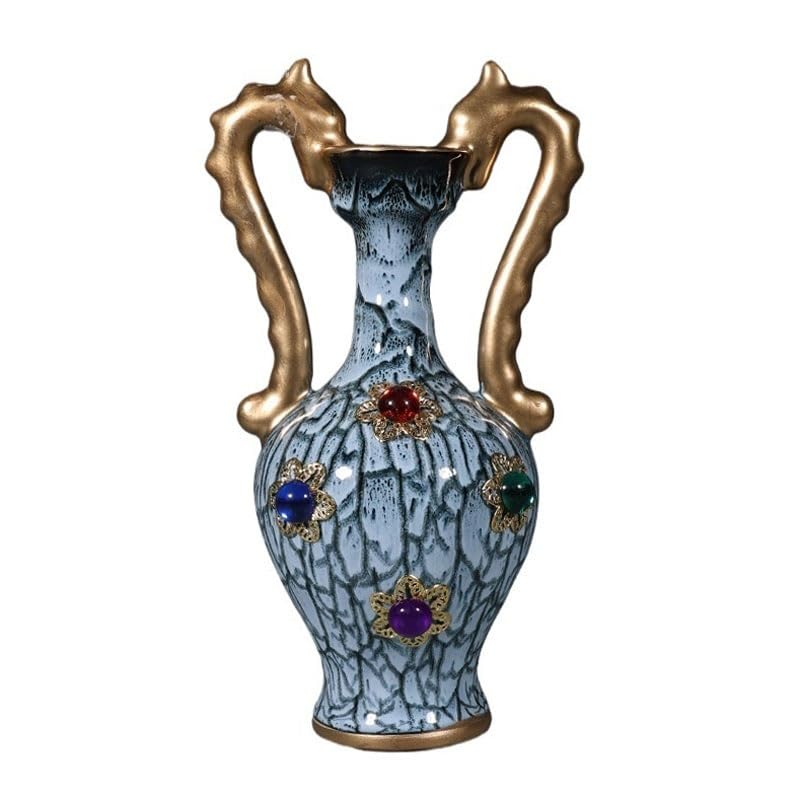 Vase en céramique décoratif sur un rebord de fenêtre de bureau fleuri