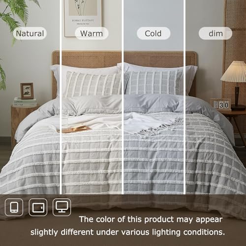 Image of Tufted Boho Grey Stripe King Duvet Cover with 2 Pillow Shams,No Comforter | Fluffy Brushed Microfiber, Button Closure,4 Corner Ties, Jacquard Weave, All Seasons, Grey Check Duvet Cover Set 104x90 in