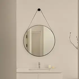 Espelho Decorativo Redondo 60cm Adnet Suspenso com Alça em Couro Cor Café para Banheiro Quarto Sala