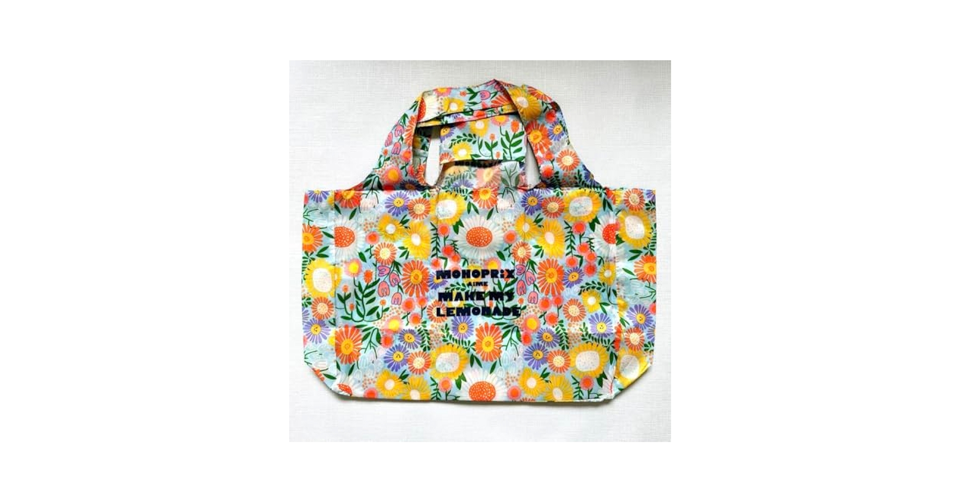 モノプリ　エコバッグ ☆人気☆ MONOPRIX ( モノプリ ) のエコバッグ ゼブラ柄