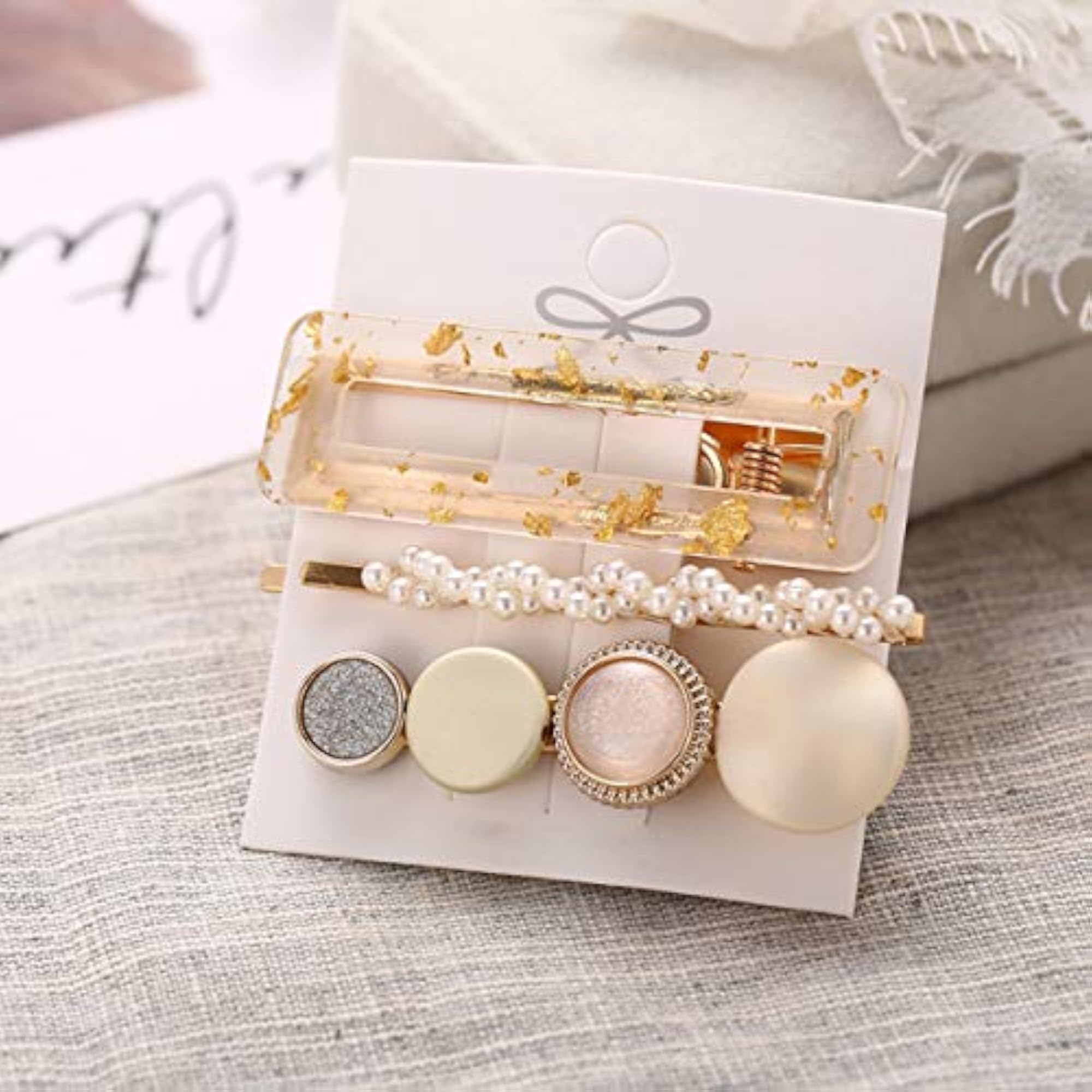 Delicated Pearl Hairclip, Elegant Accessory