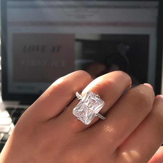 S925 Silver Women's Ring - Princess Diamond Ring with Three-dimensional Cut Zircon in 18k White Gold