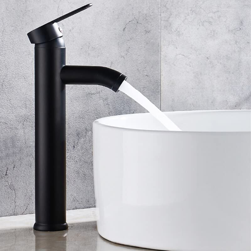 Robinet de salle de bain en acier inoxydable argenté, mitigeur d'évier au design épuré et durable