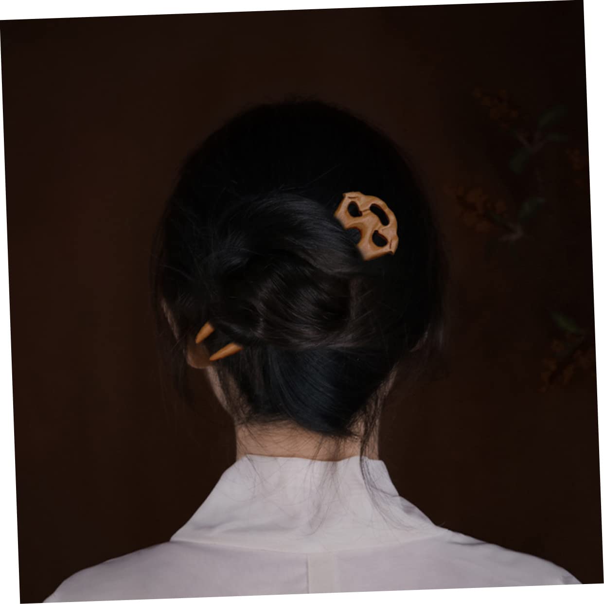 FRCOLOR 4 Stück U-förmige Haarnadel Aus Sandelholz Haarstab Aus Holz U Form Haar Antikes Haar Frauenhaarstock Haargabel Aus Holz Retro-haarstäbe Stäbchen Antiquität Mädchen Fräulein
