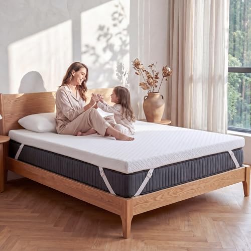Image of 4 Inch Mattress Topper Cal King Size