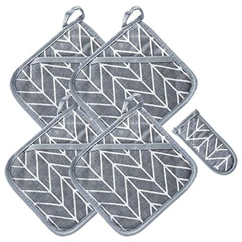 Win Change Heat Resistant Potholders Hot Pads Set Cover