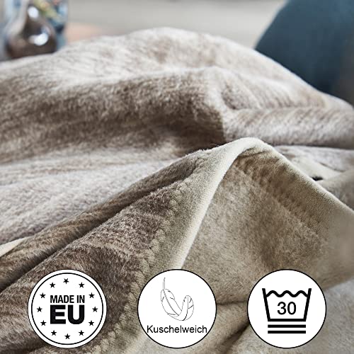 Ibena Fano Sofaschoner 100x200 cm – Sofaschutz braun Camel, toller Couchschoner aus hochwertiger Baumwollmischung, kuschelweich und pflegeleicht