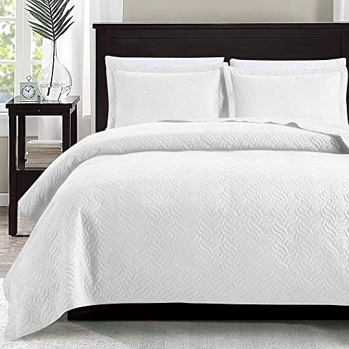 Love's cabin King Size Quilt Set White Bedspreads - Soft Bed Summer Lightweight Bedspread Comforter - Modern Style Wave Pattern Coverlet for All Season - 3 Pieces (1 Quilt, 2 Pillow Shams)