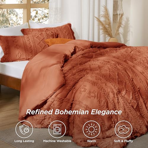 Bedsure Tufted Boho Comforter Set Full Size - Terracotta Boho Bed Set, GentleSoft™ 3 Pieces Farmhouse Shabby Chic Embroidery Bedding, Gifts for Woman, Soft Jacquard Full Comforter for All Seasons
