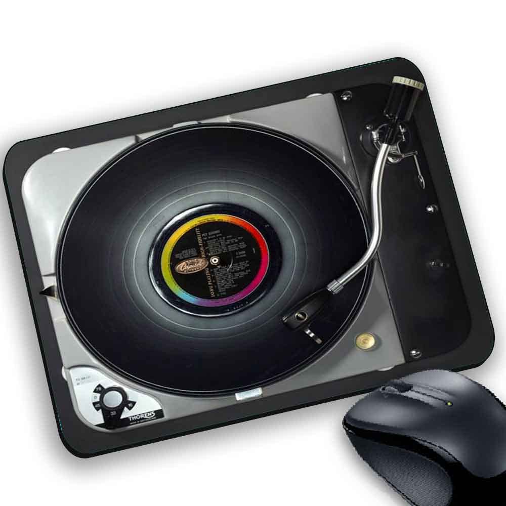 Mouse Pad Personalizzabile Con Foto, Nome O Logo – Made In Italy, In Tessuto E Neoprene, Dimensioni 22x19 Cm, Artigianale