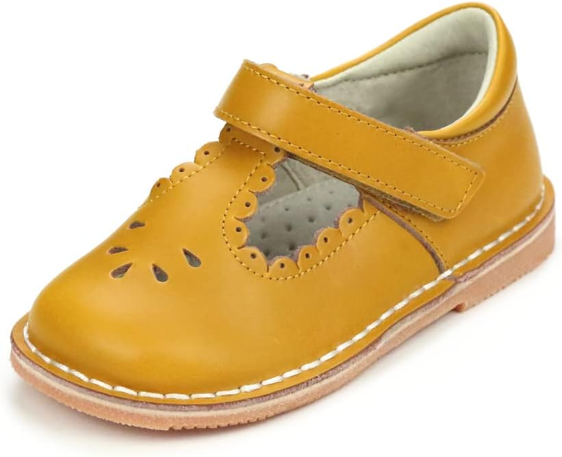 L'Amour Angie Scalloped T-Strap | Girl's Mary Jane Flat (Toddler/Little Kid)