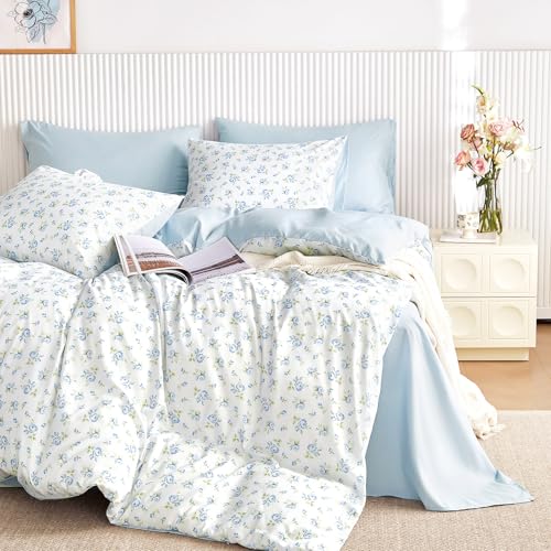 Image of Wake In Cloud - Floral Comforter Set, Coquette Cottagecore Aesthetic Flower Shabby Chic Pattern for Women Teen Girls, Soft Lightweight Bedding, 3 Pieces, White Blue, Queen Size