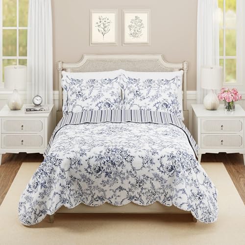 Garden Toile 3-Piece Reversible Quilt Set - Lightweight Coverlet Set,