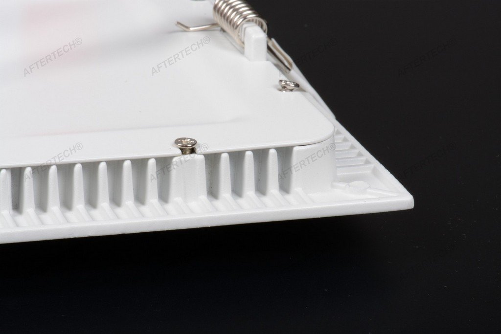 Aftertech Downlight LED QSL 16w CARRÉ FIN BLANC FROID 5500k 200x200mm