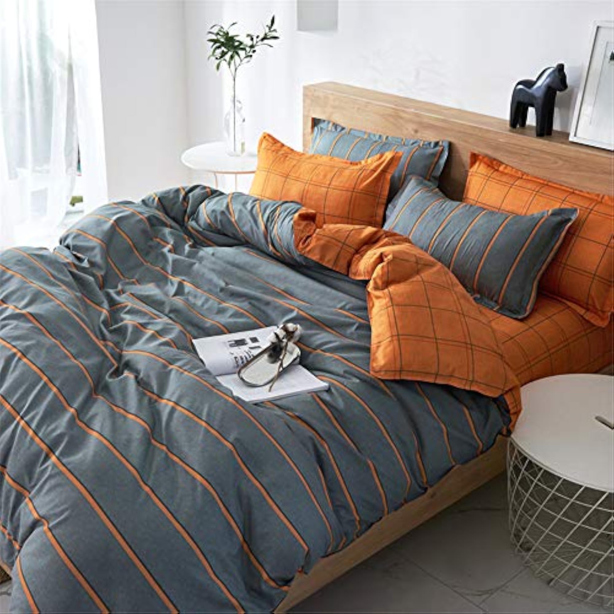 Single Duvet Cover Set with Flat Sheet and Pillowcase, Reversible