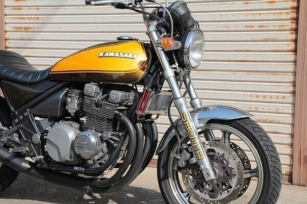 Amazon.co.jp: 349 オイルクーラーコアガード シルバーメッキ ゼファー