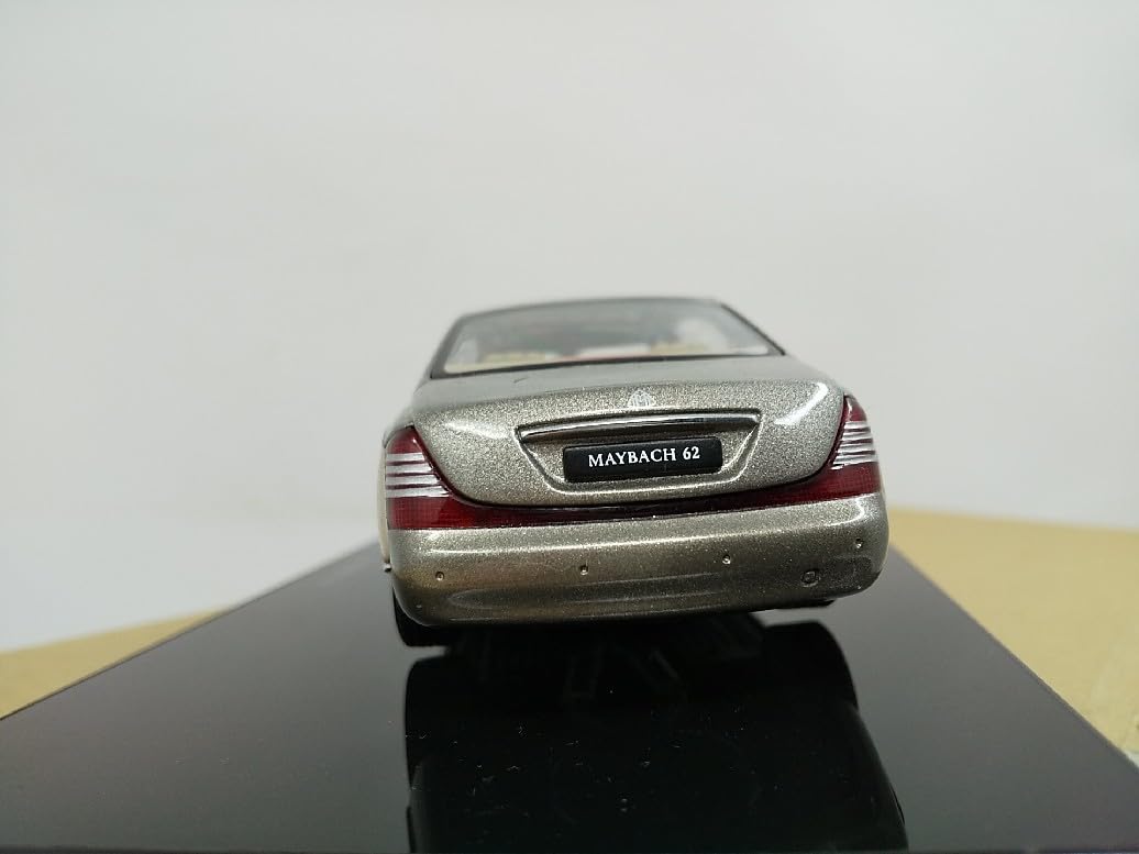 ★AUTOART　1/18MAYBACH 62 ミニカー Yahoo!オークション -「マイバッハ62」(ミニカー) の落札相場