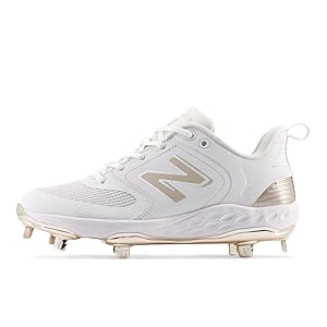 New Balance Women's Fresh Foam Velo V3 Softball Shoe