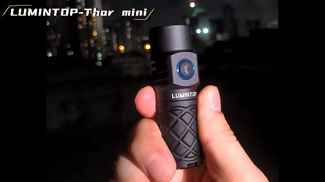 Amazon.co.jp: LUMINTOP LEP懐中電灯 250ルーメン／最大照射700m USB-C