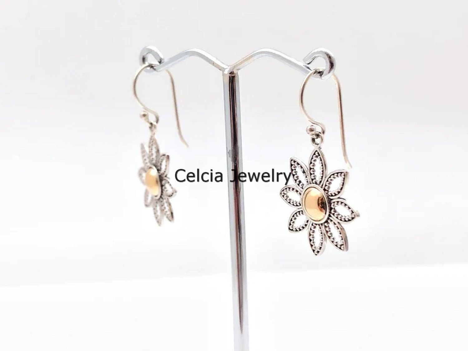 Pendientes de lágrima colgantes de flores de plata de ley 925 maciza para mujer, pendientes florales de bola de latón de dos tonos, pendientes de estilo Bali, joyería hecha a mano única