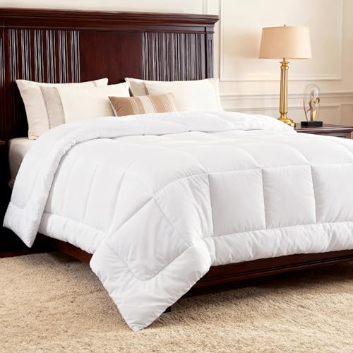 Bedsure Oversized Queen Comforter Duvet Insert - Quilted Down Alternative Bedding, Ultra Soft Lightweight Comforter Blanket for Bed, with 8 Tabs, Machine Washable, 98 x 98 in, White by Bedsure - Used condition - US$53.24