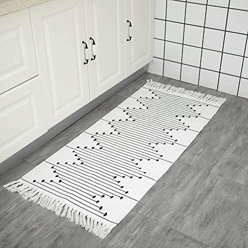 hi-home Boho Tapis tissé en coton avec pompons - Motif marocain - Lavable - Rétro - Pour salon, chambre à coucher, porte d'entrée, cuisine - 60 x 130 cm (blanc) Cover