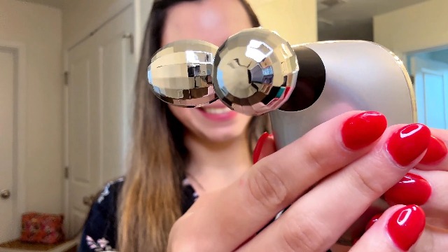 EMOCCI PRO 5-in-1 Microcurrent Face Sculpting Massager