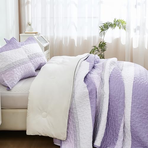 Image of Andency Queen Quilt Bedding Set Lavender, 3 Pieces Patchwork Purple Striped Ultra Soft Lightweight Bedspreads, Coverlets Set with 2 Pillow Shams for All Seasons (90 inchx96 inch)