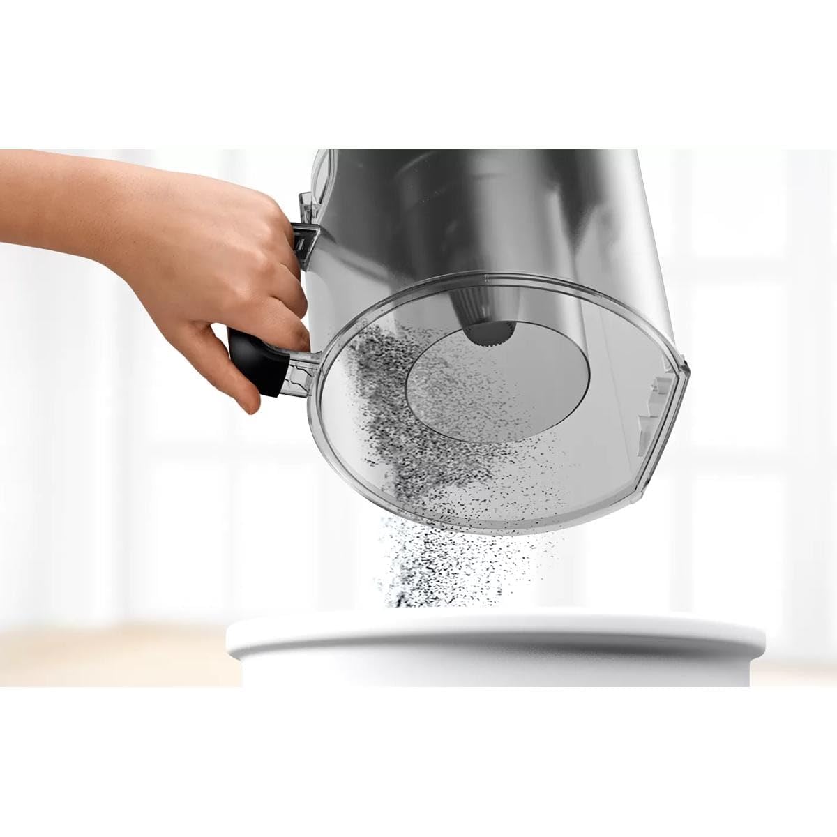 Bosch Serie 6 BGC41XSIL aspirapolvere a traino 2,4 L A cilindro Secco 700 W Senza sacchetto (Bosch BGC 41XSILA)