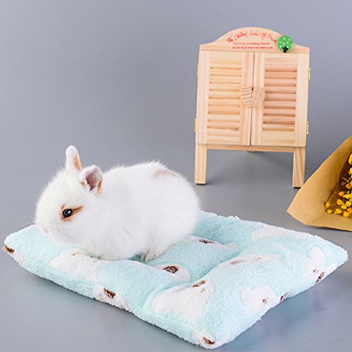 Fladorepet Small Animal Guinea Pig Hamster Bed House Winter Warm Squirrel Hedgehog Rabbit Chinchilla Bed Mat House Nest Hamster Accessories (Medium,Random) #TOP4