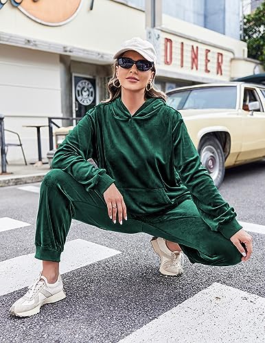 IN'VOLAND Plus Size Sweatsuits Set for Women 2 Piece Velour Tracksuit Fall Outfit Pullover Hoodie and Sweatpants with Pockets2