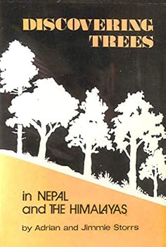Paperback Discovering trees Book