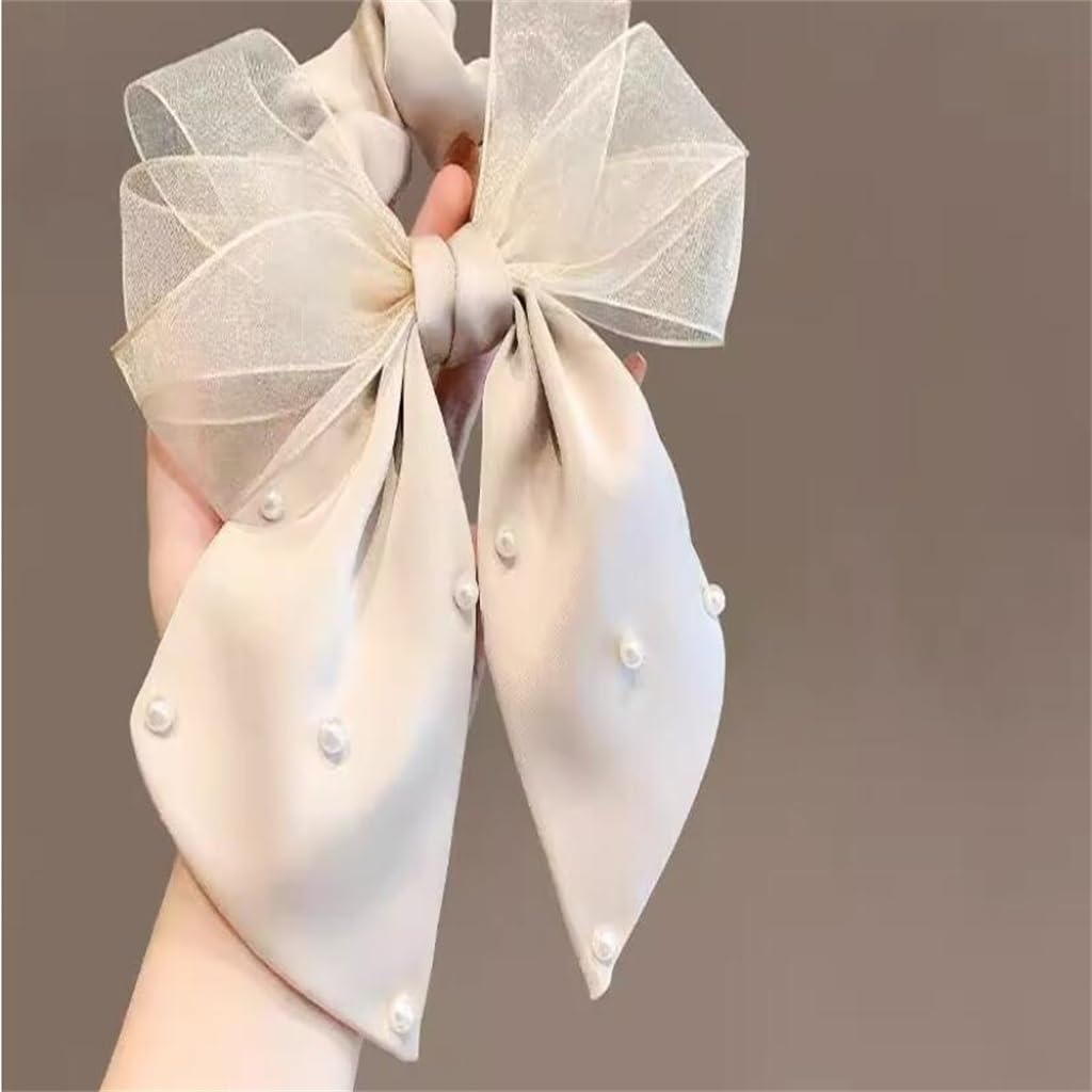 Accessoires for Cheveux en Maille et élastiques pour sublimer vos queues de cheval au bureau
