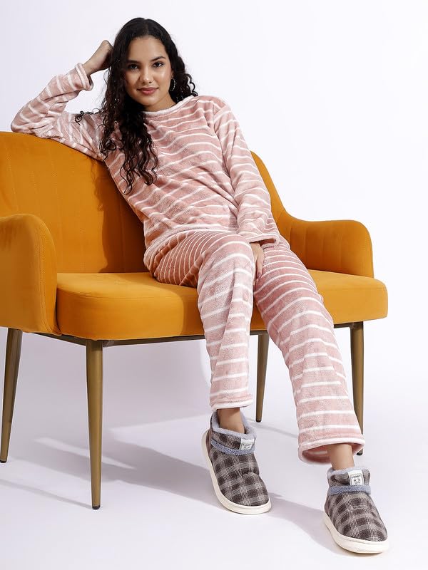 CASSIEY Latest Comfortable Fur Warm Indoor/Outdoor Winter Snow Shoes/Boot | Slip on Fur Shoes/Slipper For Women's And Girl's 7 5147GIMqM0L