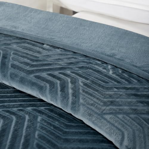 Image of MYTRIDENT Blanket for Winter Double Size, Home Essential Euphoric Tales Collection, 340 GSM Blanket Double - Coastal