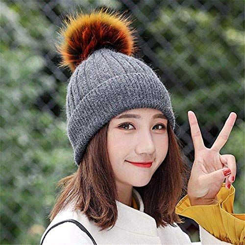 Bonnet femme noir pour automne et hiver en maille confortable